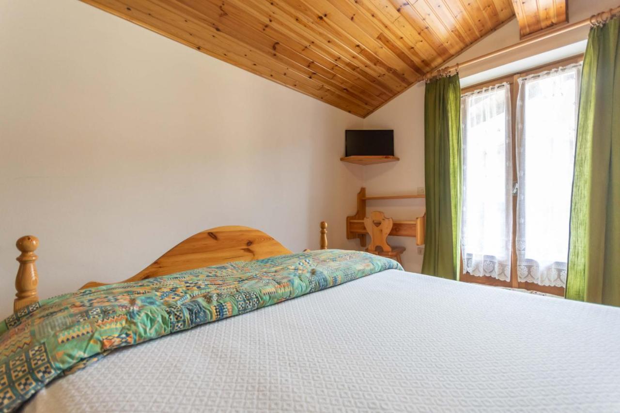 Chalet Catinaccio โซรากา ภายนอก รูปภาพ
